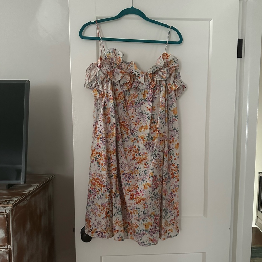 NWT H&M Linen Ruffle Top dress